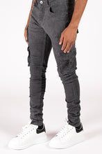 Load image into Gallery viewer, Serenede Iron Cargo Jeans (GREY)
