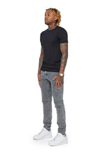 Load image into Gallery viewer, Valabasas "MR.CLEAN 2.0" BLACK SKINNY JEAN (LT. GREY WASHED)