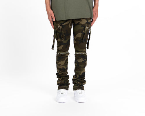 PHEELINGS NEVER LOOK BACK FLARE STACK DENIM (CAMO GREEN)