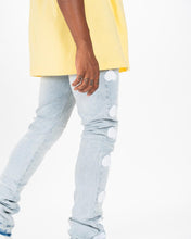 Load image into Gallery viewer, Pheelings HEARTBEAT OF SUCCESS FLARE STACK DENIM (LIGHT SAND BLUE)