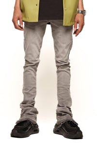 Pheelings EMOTIONALLY DRIVEN FLARE STACK DENIM (LIGHT GREY)