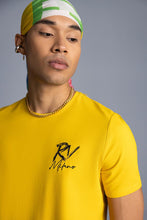 Load image into Gallery viewer, ROBERTO VINO Vino Moda T-shirt (YELLOW)