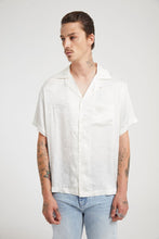 Load image into Gallery viewer, RTA GEORGE BUTTON UP (WHITE RTA PAISLEY)