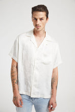 Load image into Gallery viewer, RTA GEORGE BUTTON UP (WHITE RTA PAISLEY)
