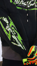 Load image into Gallery viewer, Wrathboy VIPER CROPPED HOODIE (BLACK)