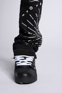 PHEELINGS SACRED STACK JEANS (Black)