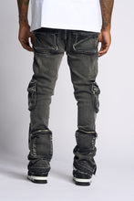 Load image into Gallery viewer, PHEELINGS JOURNEY TO GREATNESS FLARE STACK DENIM (BLACK)