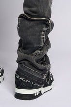 Load image into Gallery viewer, PHEELINGS JOURNEY TO GREATNESS FLARE STACK DENIM (BLACK)
