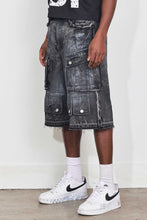 Load image into Gallery viewer, First Row WASHED MULTI CARGO DENIM JORTS