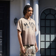 Load image into Gallery viewer, Hyde Park Split Pocket Tee (Brown)