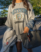 Load image into Gallery viewer, Red Letters Uni Thermal Layer Shirt