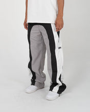 Load image into Gallery viewer, EPTM PARADOX PANTS (BLACK)