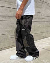 Load image into Gallery viewer, EPTM CAPELLA PANTS (BLACK)