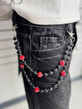 Load image into Gallery viewer, DRUNZ BLCK RED W DOTS WALLET CHAIN