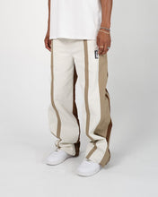 Load image into Gallery viewer, EPTM FLAPJACK PANTS (BROWN)