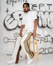 Load image into Gallery viewer, EPTM FLAPJACK PANTS (BROWN)