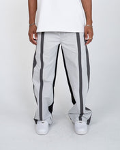 Load image into Gallery viewer, EPTM FLAPJACK PANTS (BLACK)