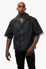 Load image into Gallery viewer, Valabasas "ENDLESS ROAD" BUTTON DOWN (BLACK)