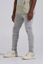Load image into Gallery viewer, PHEELINGS "SILVER SCREEN" SKINNY DENIM (LIGHT GREY)