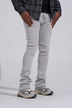 Load image into Gallery viewer, PHEELINGS "MORNING FOG" STACK DENIM (LIGHT GREY)