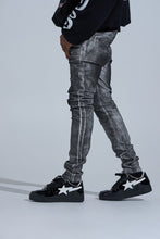 Load image into Gallery viewer, PHEELINGS "WASHED AWAY" SKINNY DENIM