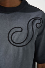 Load image into Gallery viewer, SERENEDE KINETIC Black T-Shirt