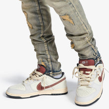 Load image into Gallery viewer, Melee "SALADIN" JEANS (EARTH WASH)