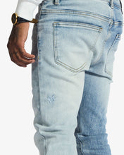 Load image into Gallery viewer, Melee "HANNIBAL" JEANS (SPLIT BLUE WASH)