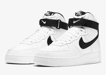 Load image into Gallery viewer, Nike Air Force 1 High &#39;07 (White/Black)
