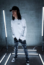 Load image into Gallery viewer, RTA Lawrence | White Unknown Purgatory